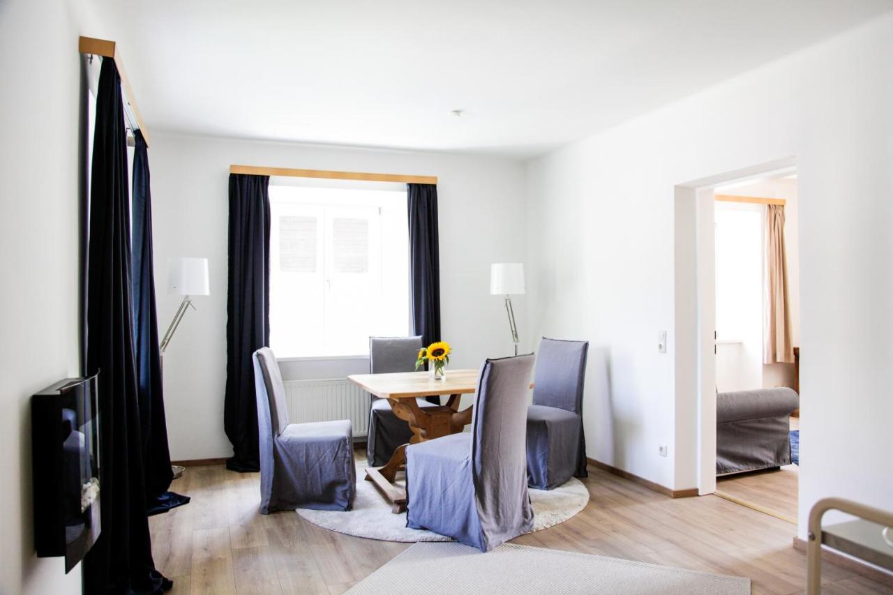 Glueck Am See - Apartment Mit Seezugang هالشتات المظهر الخارجي الصورة